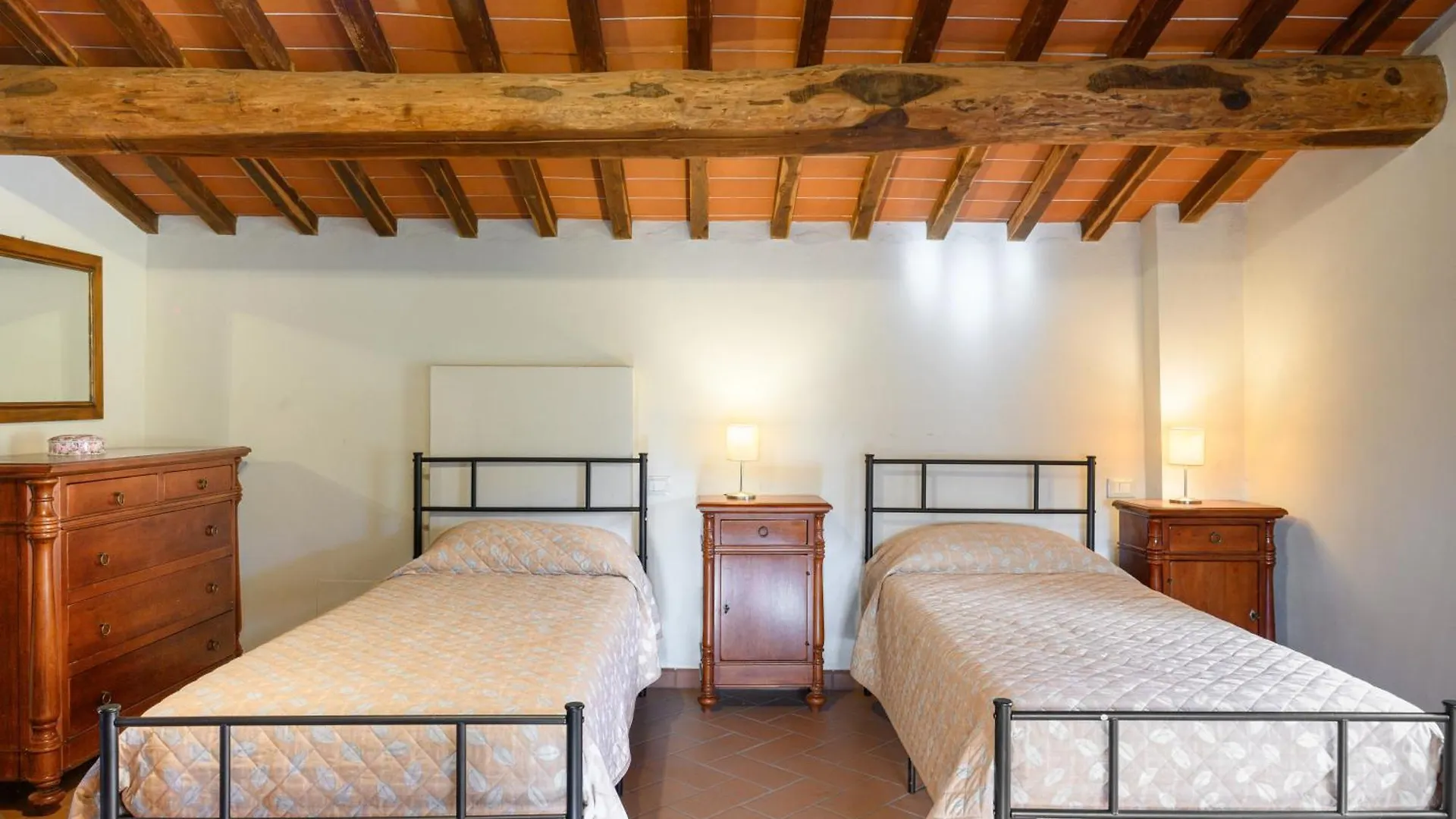Pieve a Presciano Villa Quercina By Mmega  Pieve a Presciano